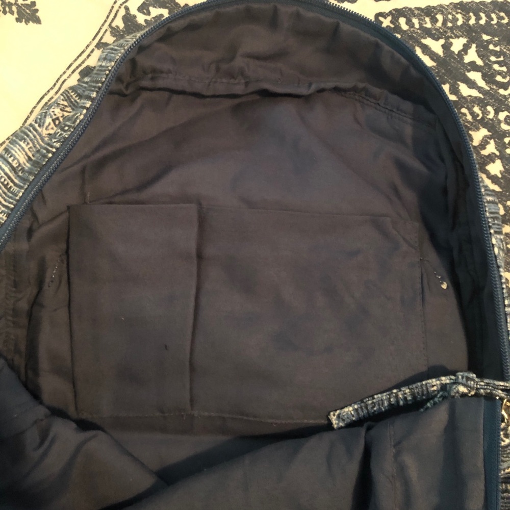 NWOT Ecote Boho Floral Backpack - Picture 7 of 7